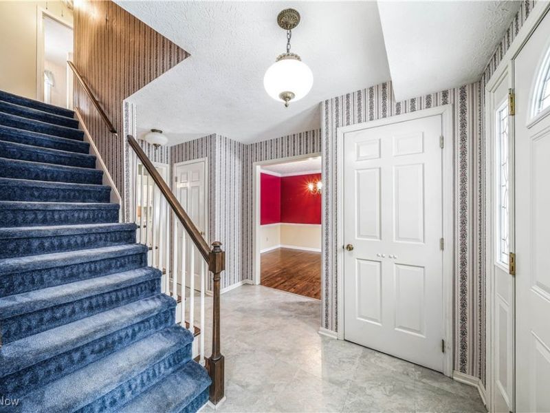 77 Parmelee Drive, Hudson, OH 44236 Photo 5