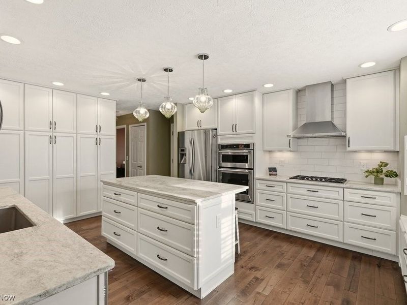 764 Hampton Court, Sagamore Hills, OH 44067 Photo 14