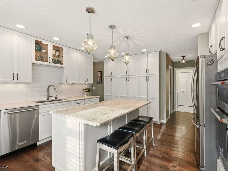 764 Hampton Court, Sagamore Hills, OH 44067 Photo 16