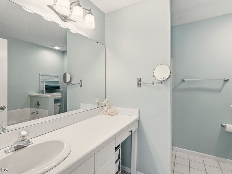 764 Hampton Court, Sagamore Hills, OH 44067 Photo 20