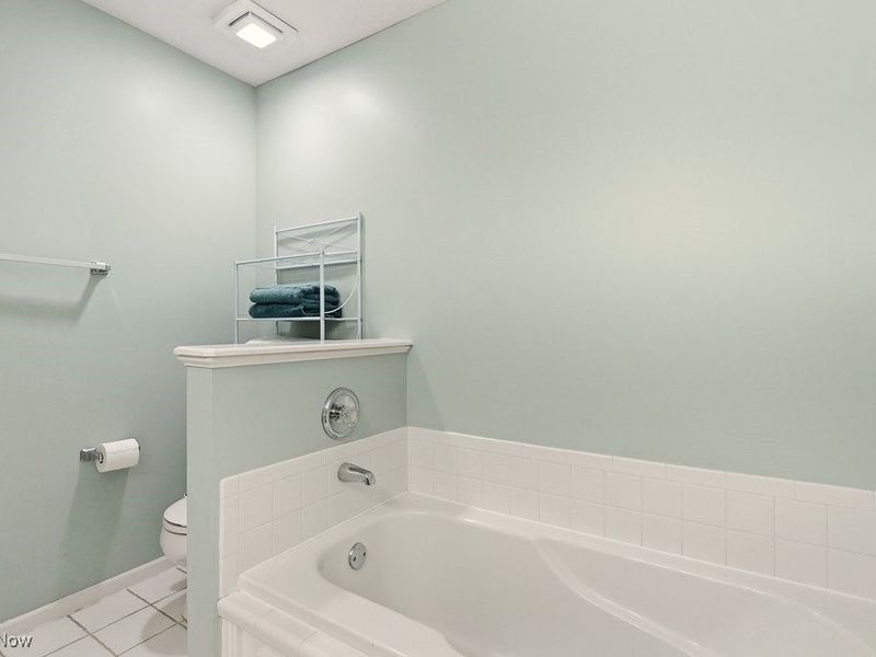 764 Hampton Court, Sagamore Hills, OH 44067 Photo 21