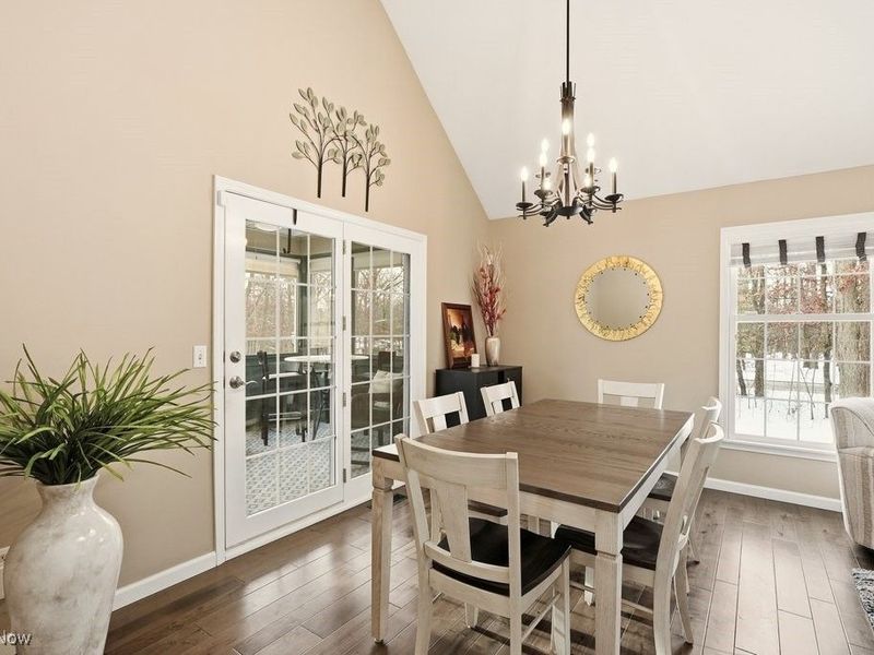 764 Hampton Court, Sagamore Hills, OH 44067 Photo 5