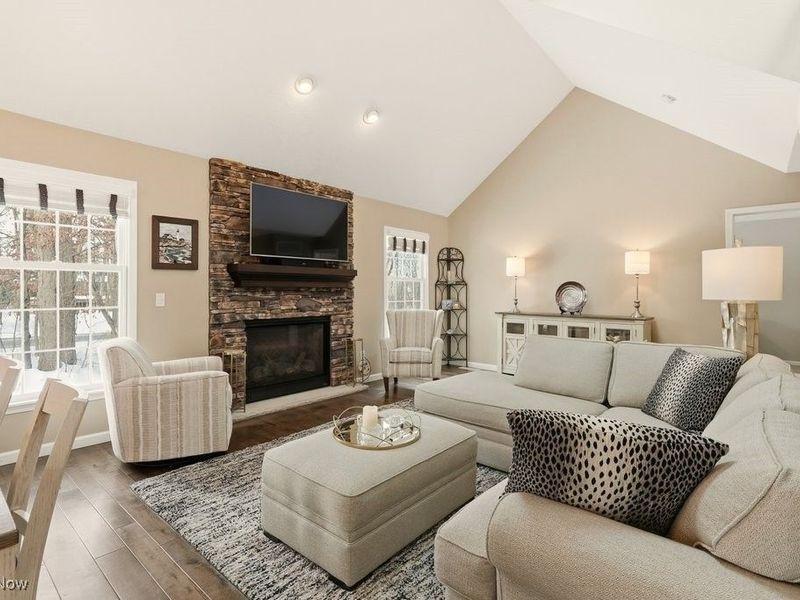 764 Hampton Court, Sagamore Hills, OH 44067 Photo 7