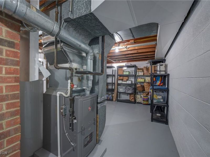 19312 Parkmount Avenue, Cleveland, OH 44135 Photo 35