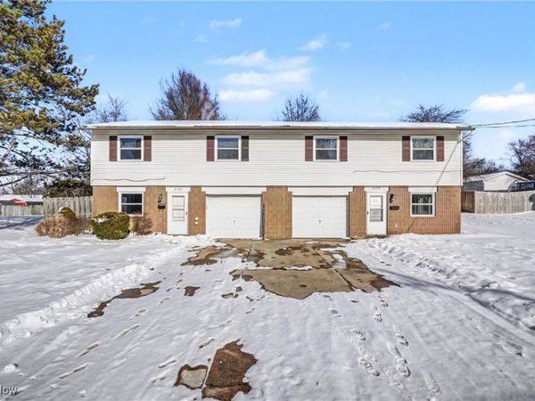 4399-4403 Cherryhurst Drive, Stow, OH 44224