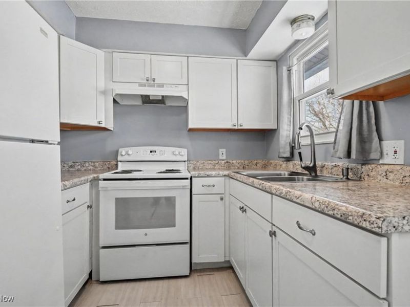 4399-4403 Cherryhurst Drive, Stow, OH 44224 Photo 30