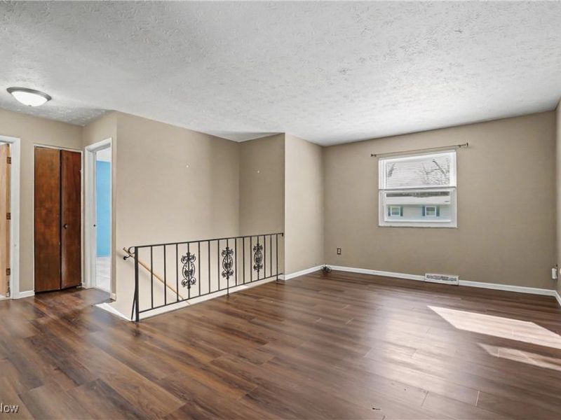 4399-4403 Cherryhurst Drive, Stow, OH 44224 Photo 6