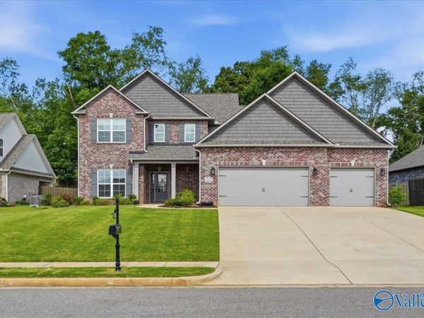 212 Somerdale Lane, Huntsville, AL 35811