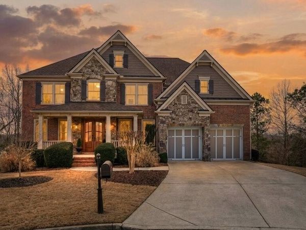 3270 Sydenham Court, Cumming, GA 30041