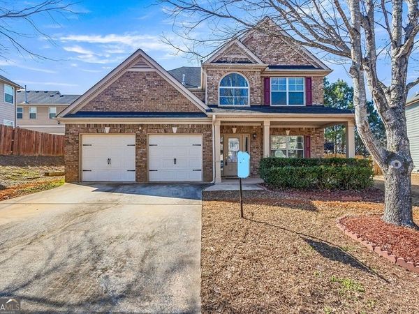 5 Granada Court, Newnan, GA 30263