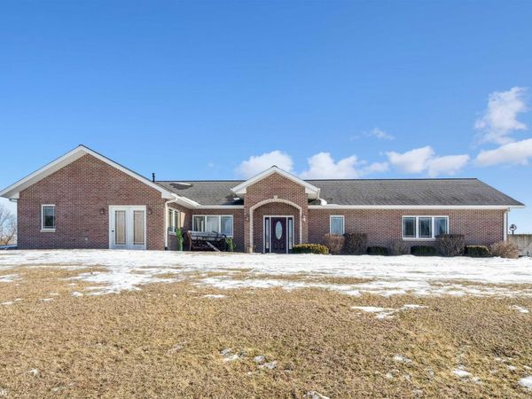 107 Franklin Broadway Street, West Point, IA 52656