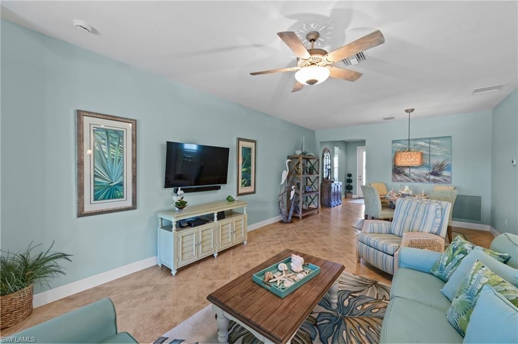 20206 Black Tree Ln, Estero, FL 33928 Photo