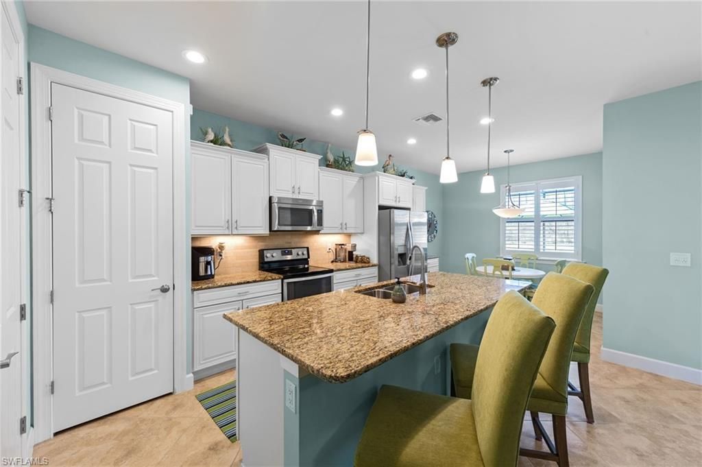 20206 Black Tree Ln, Estero, FL 33928 Photo