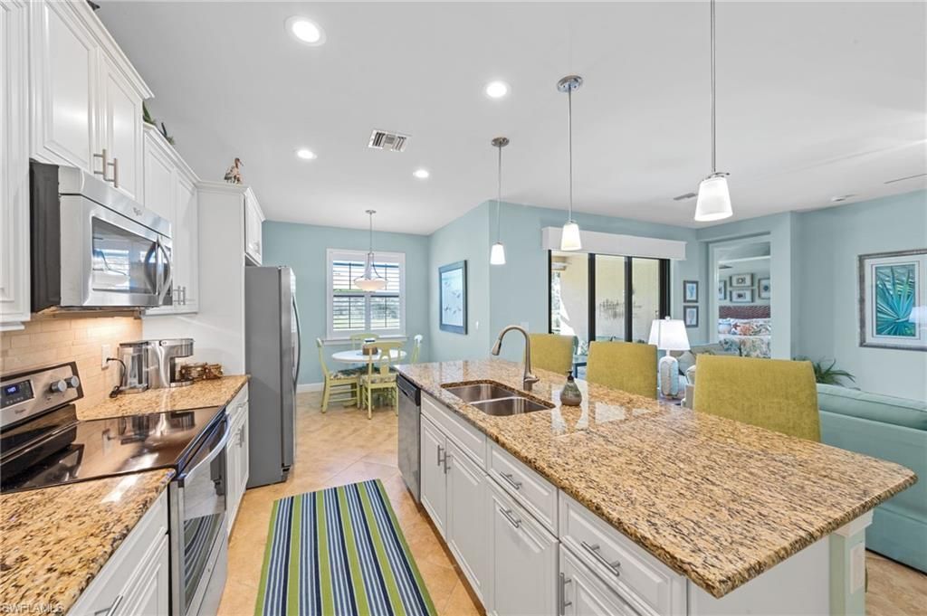 20206 Black Tree Ln, Estero, FL 33928 Photo