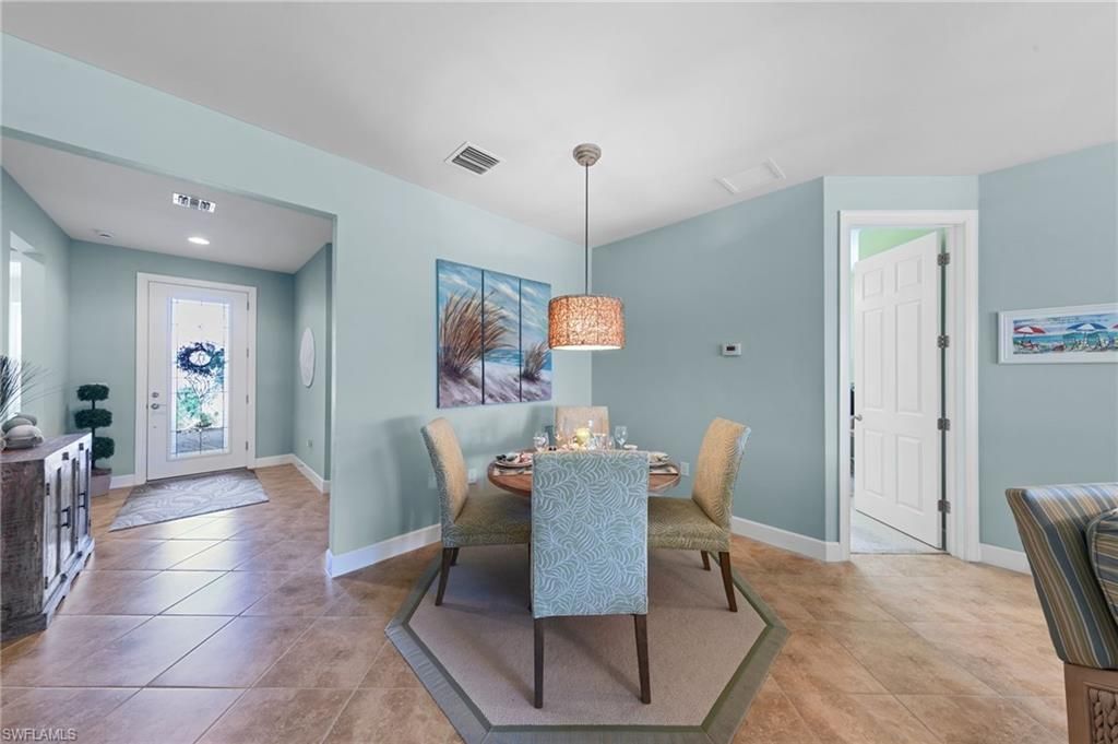 20206 Black Tree Ln, Estero, FL 33928 Photo