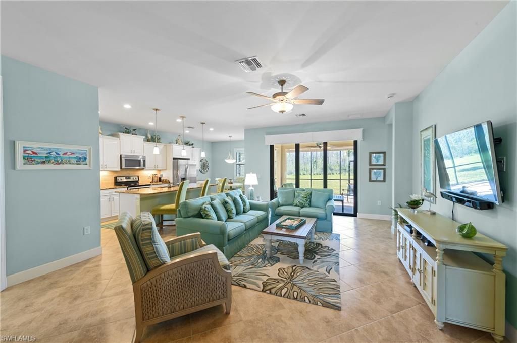 20206 Black Tree Ln, Estero, FL 33928 Photo