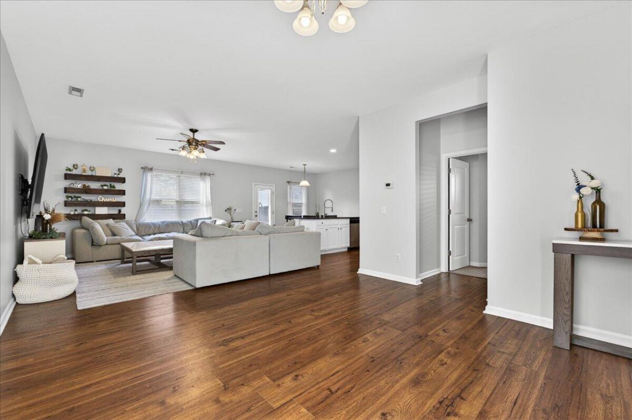 111 Brookhaven Road Photo 8