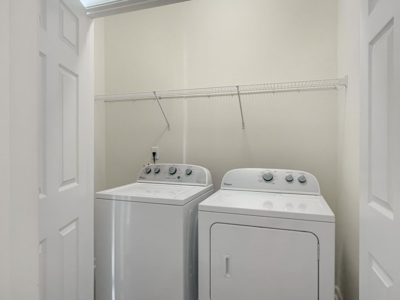 8145 Halbert Drive Photo 21