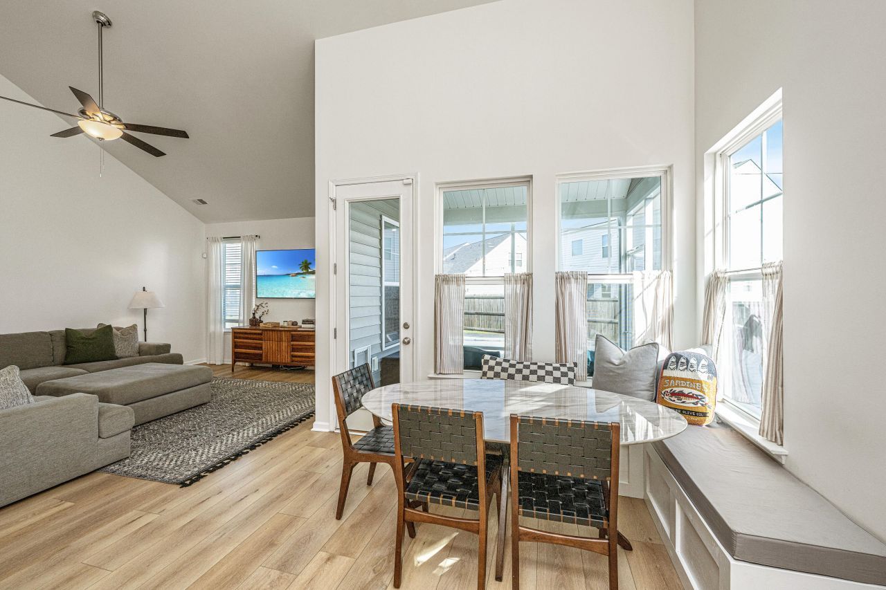 168 Netherfield Drive Photo 12