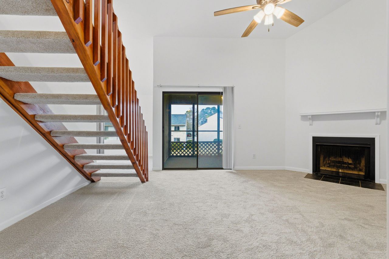 406 Waterwood Drive Photo 12