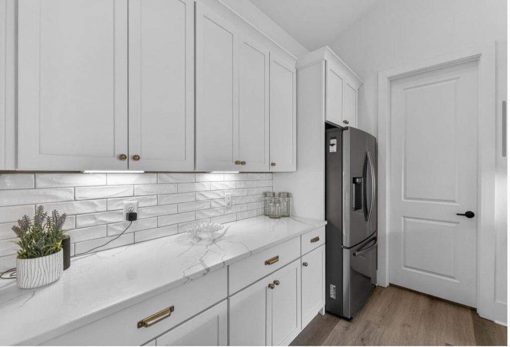 310 Ripple Park Drive Photo 13