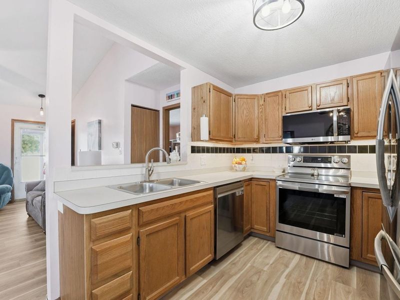 8642 Victoria Meadow Lane, Reynoldsburg, OH 43068 Photo 12