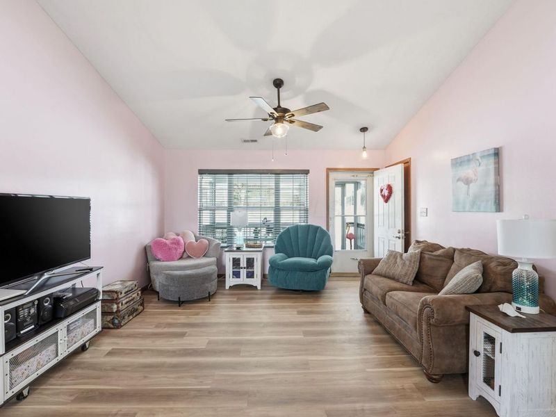 8642 Victoria Meadow Lane, Reynoldsburg, OH 43068 Photo 8