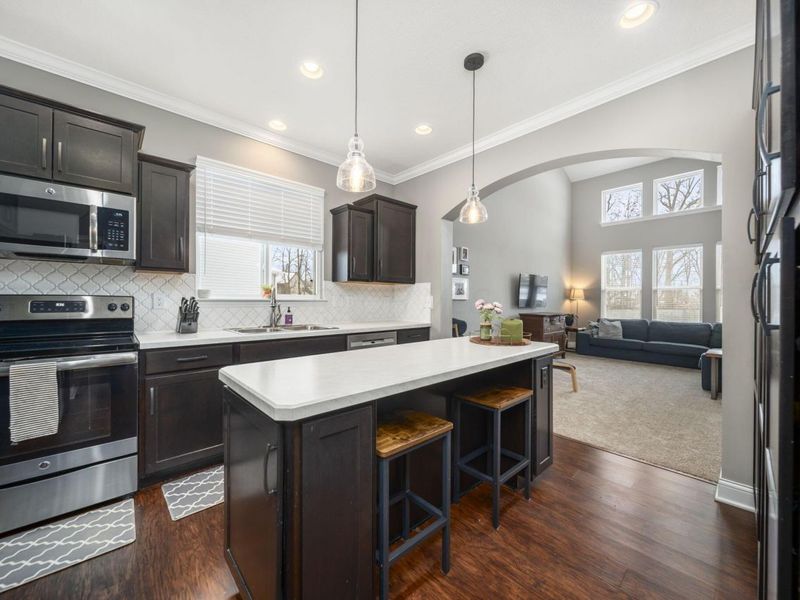 696 CLYDESDALE Way, Marysville, OH 43040 Photo 5