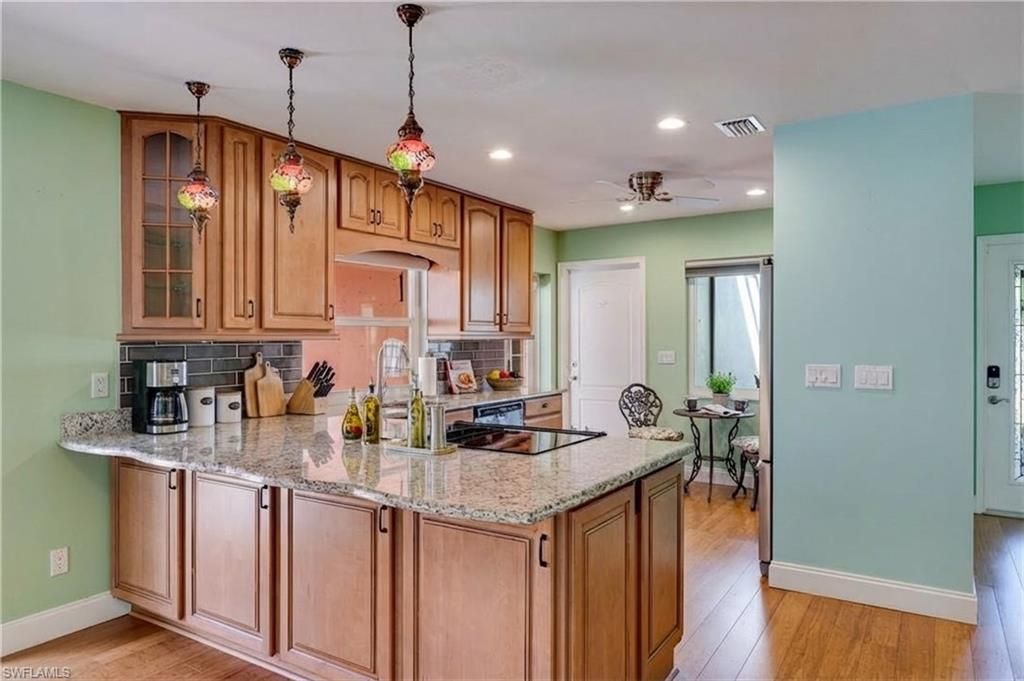 5824 Wild Fig Ln, Fort Myers, FL 33919 Photo
