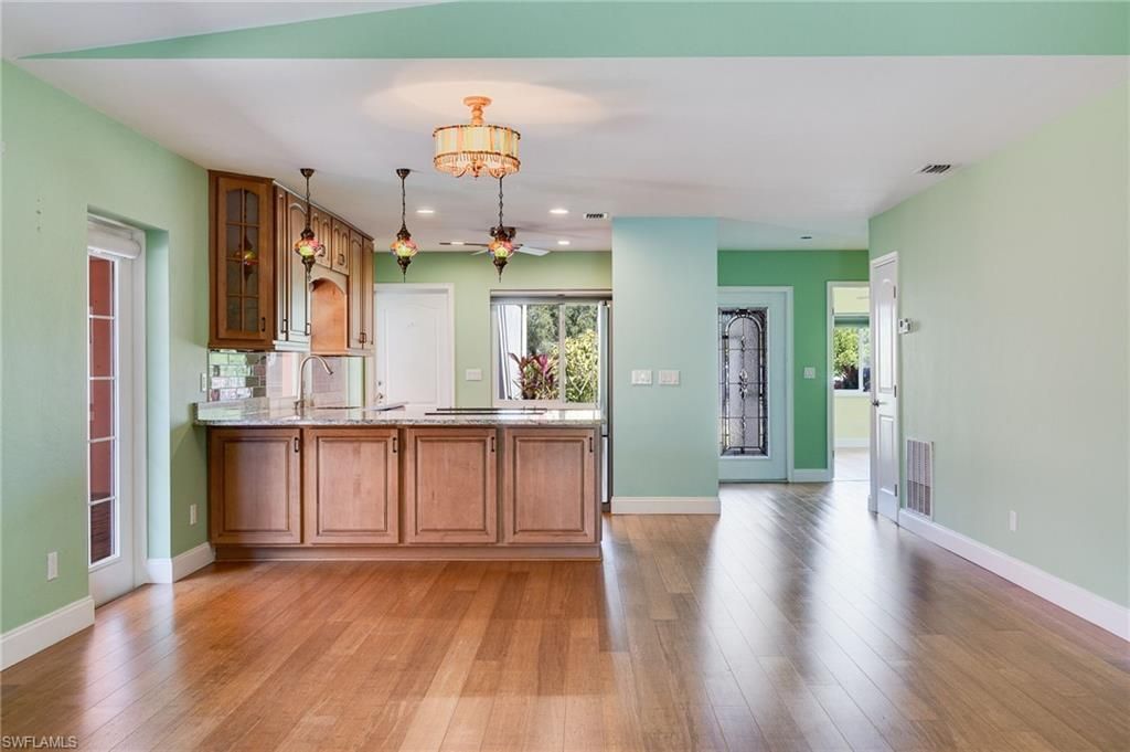 5824 Wild Fig Ln, Fort Myers, FL 33919 Photo