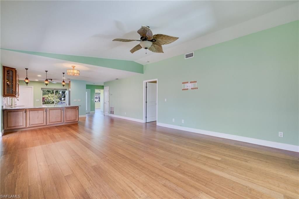 5824 Wild Fig Ln, Fort Myers, FL 33919 Photo