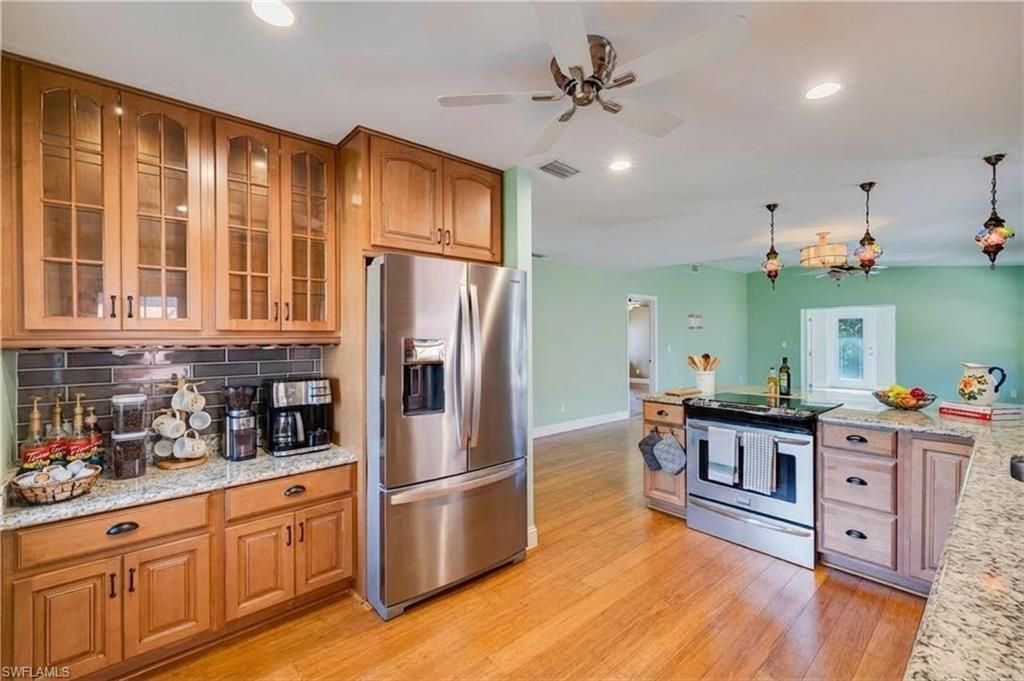 5824 Wild Fig Ln, Fort Myers, FL 33919 Photo