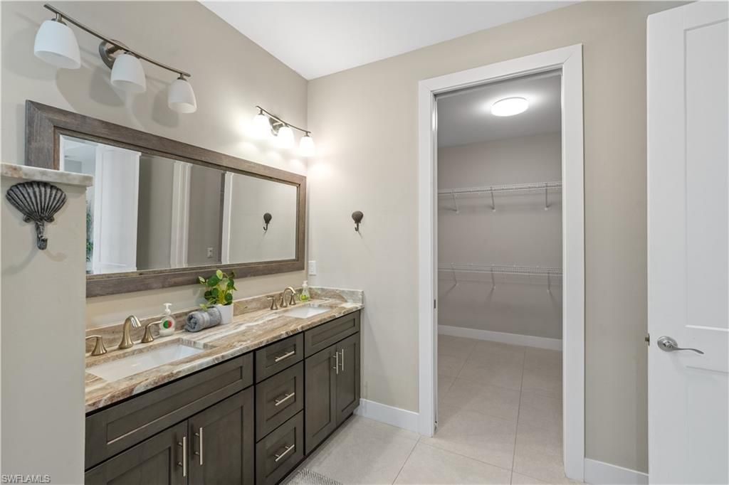 2519 SW 15th Ave, Cape Coral, FL 33914 Photo