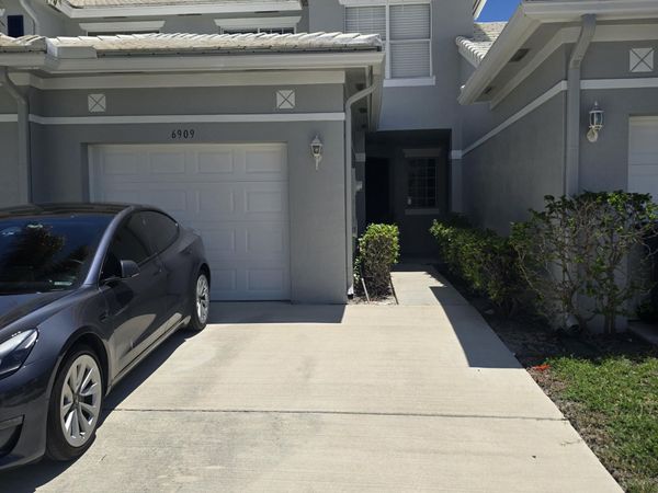 6909 Blue Skies Drive, Lake Worth, FL 33463