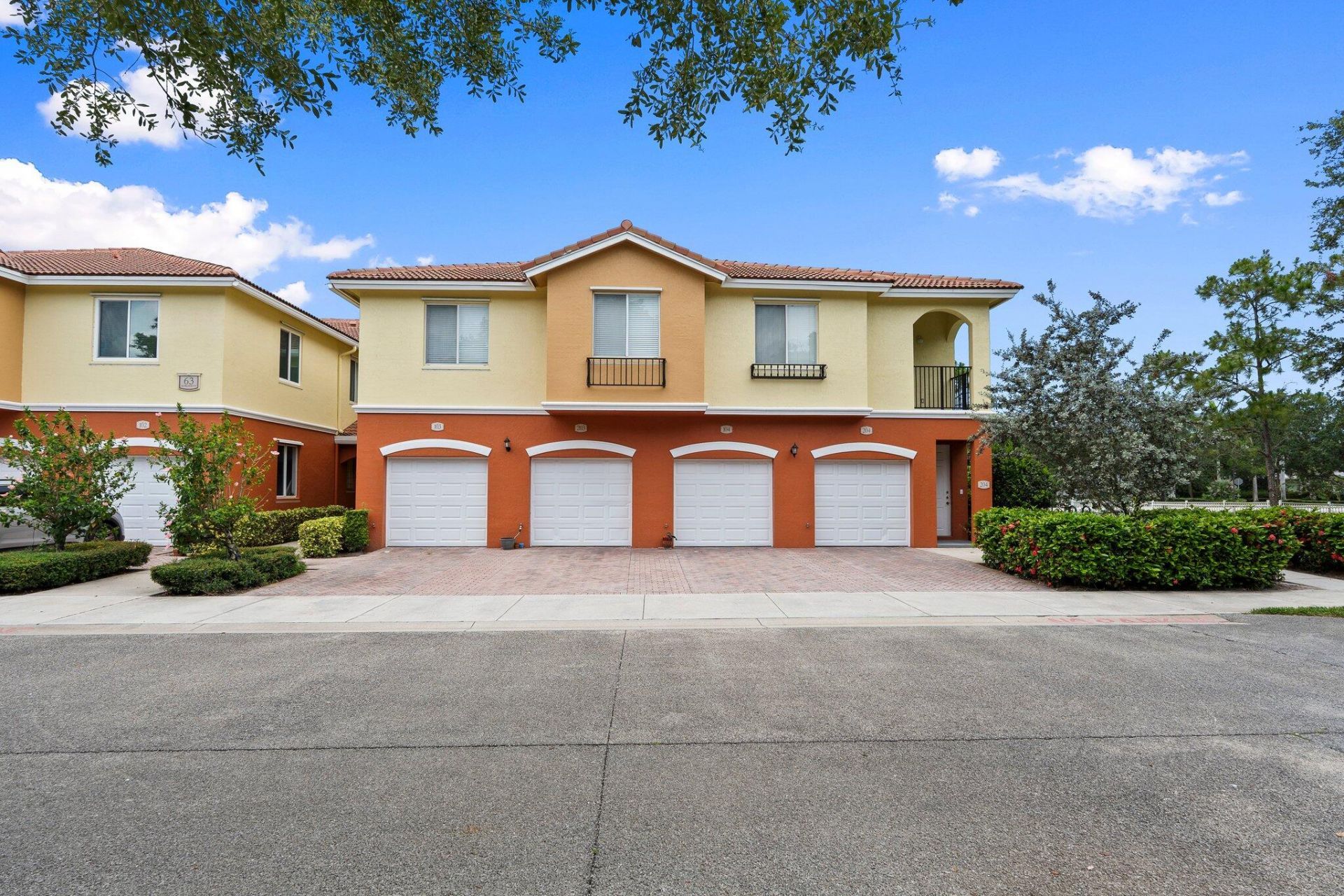63 SE Palermo Court, Unit 203, Stuart, FL 34994 Photo