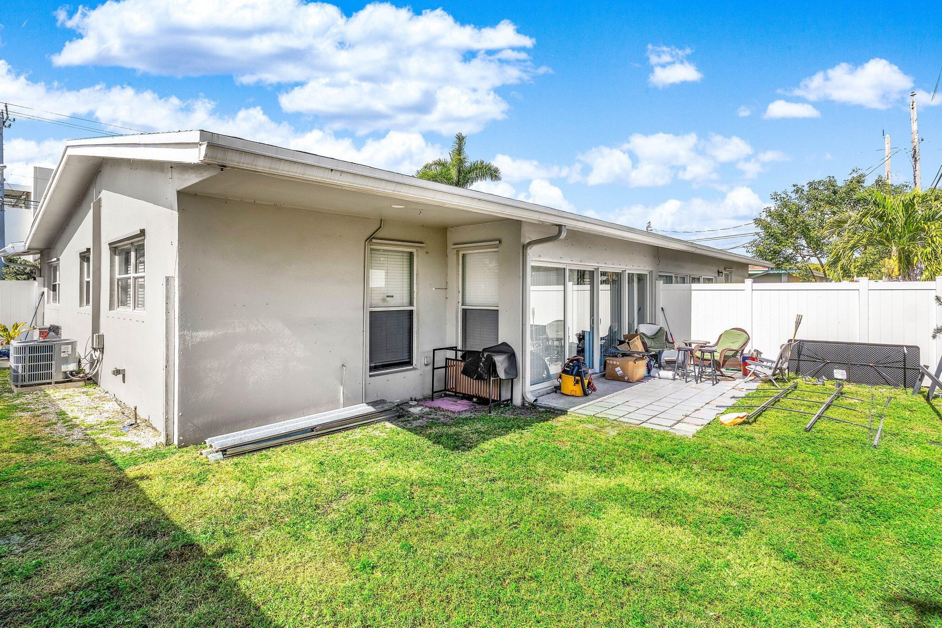 708 NE 23rd Avenue, Pompano Beach, FL 33062 Photo