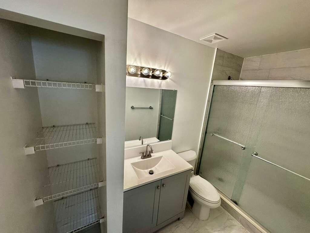 1201 Lake Victoria Drive, Unit P, West Palm Beach, FL 33411 Photo