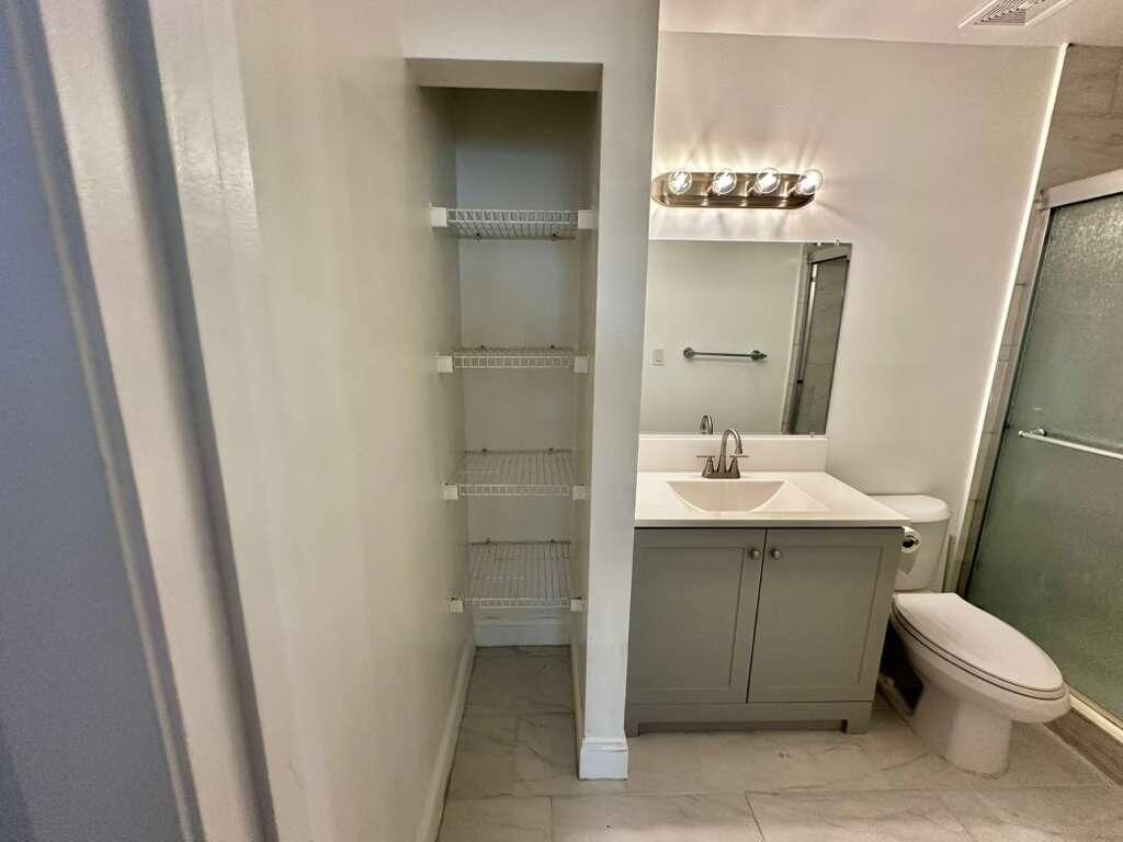 1201 Lake Victoria Drive, Unit P, West Palm Beach, FL 33411 Photo