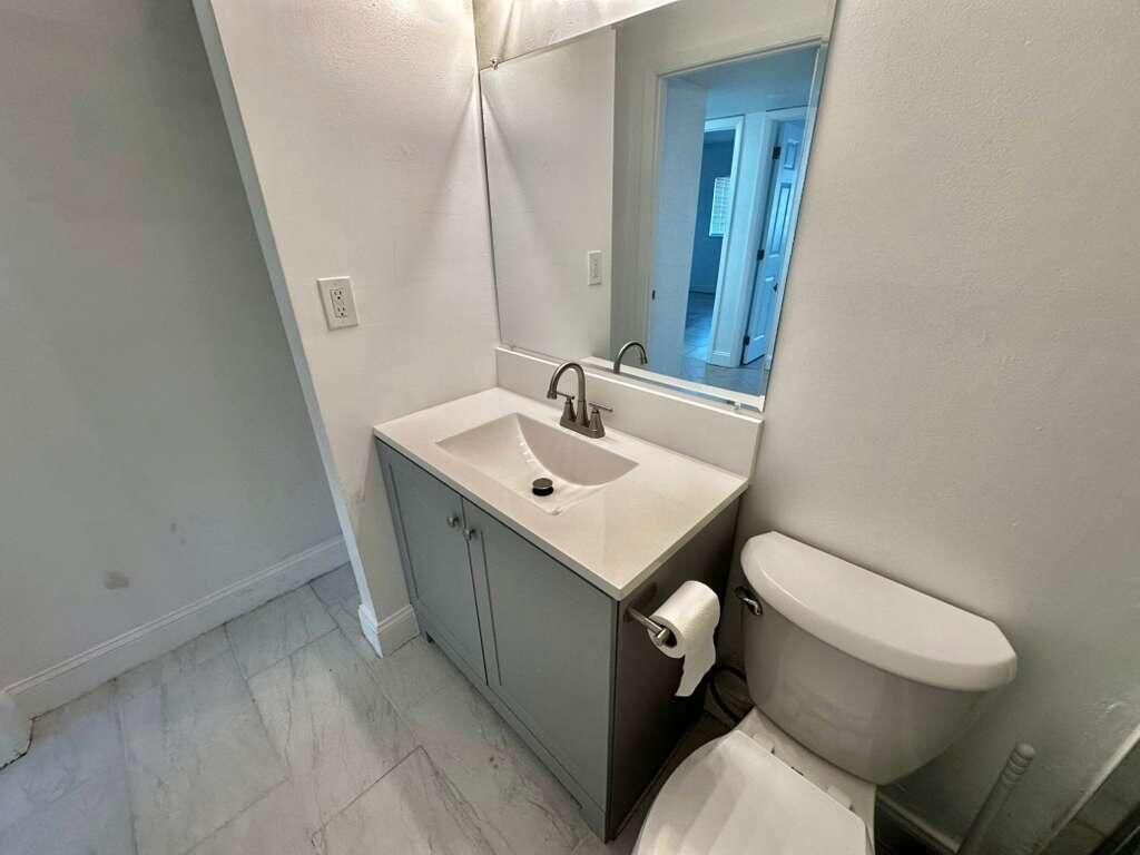 1201 Lake Victoria Drive, Unit P, West Palm Beach, FL 33411 Photo