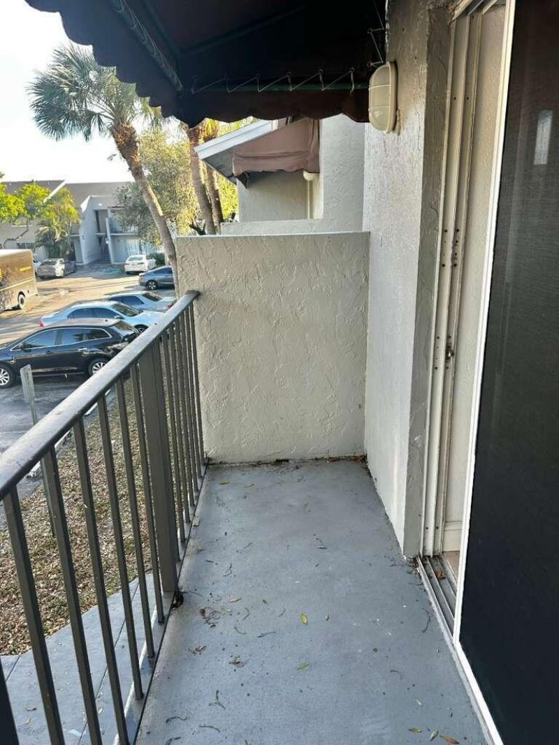 1201 Lake Victoria Drive, Unit P, West Palm Beach, FL 33411 Photo