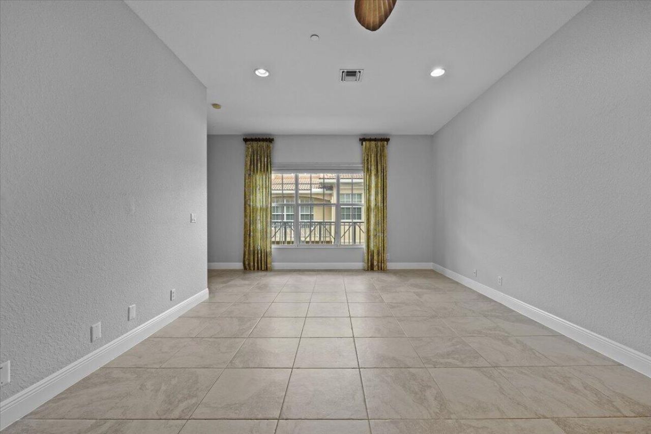 4902 Vine Cliff Way E, Palm Beach Gardens, FL 33418 Photo