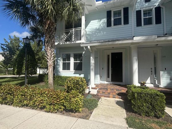 1335 N Community Drive, Jupiter, FL 33458