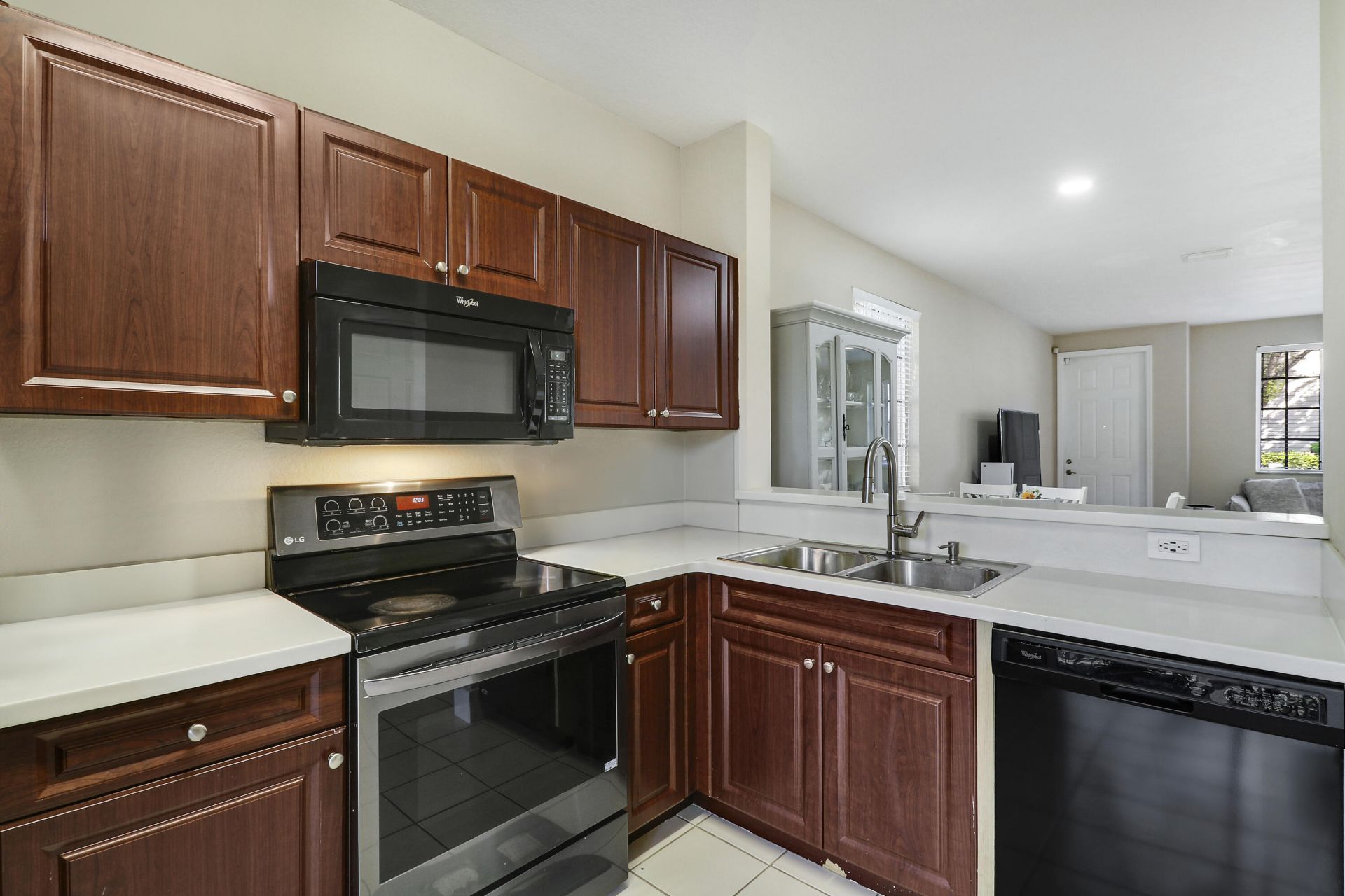 4170 Napoli Lake Drive, Riviera Beach, FL 33410 Photo