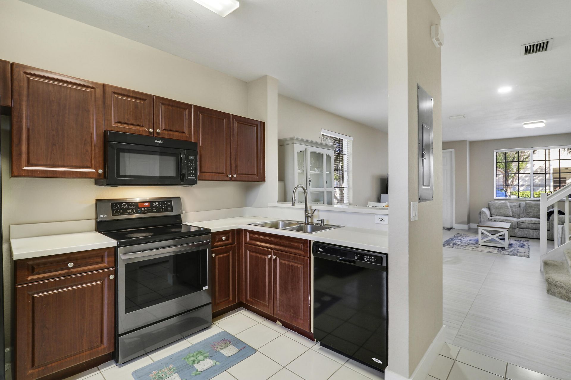 4170 Napoli Lake Drive, Riviera Beach, FL 33410 Photo