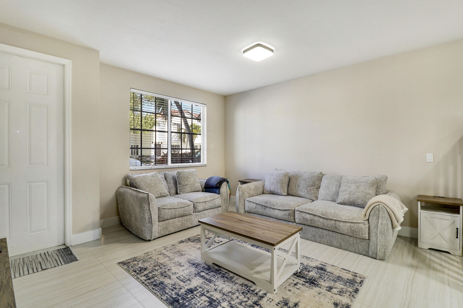 4170 Napoli Lake Drive, Riviera Beach, FL 33410 Photo