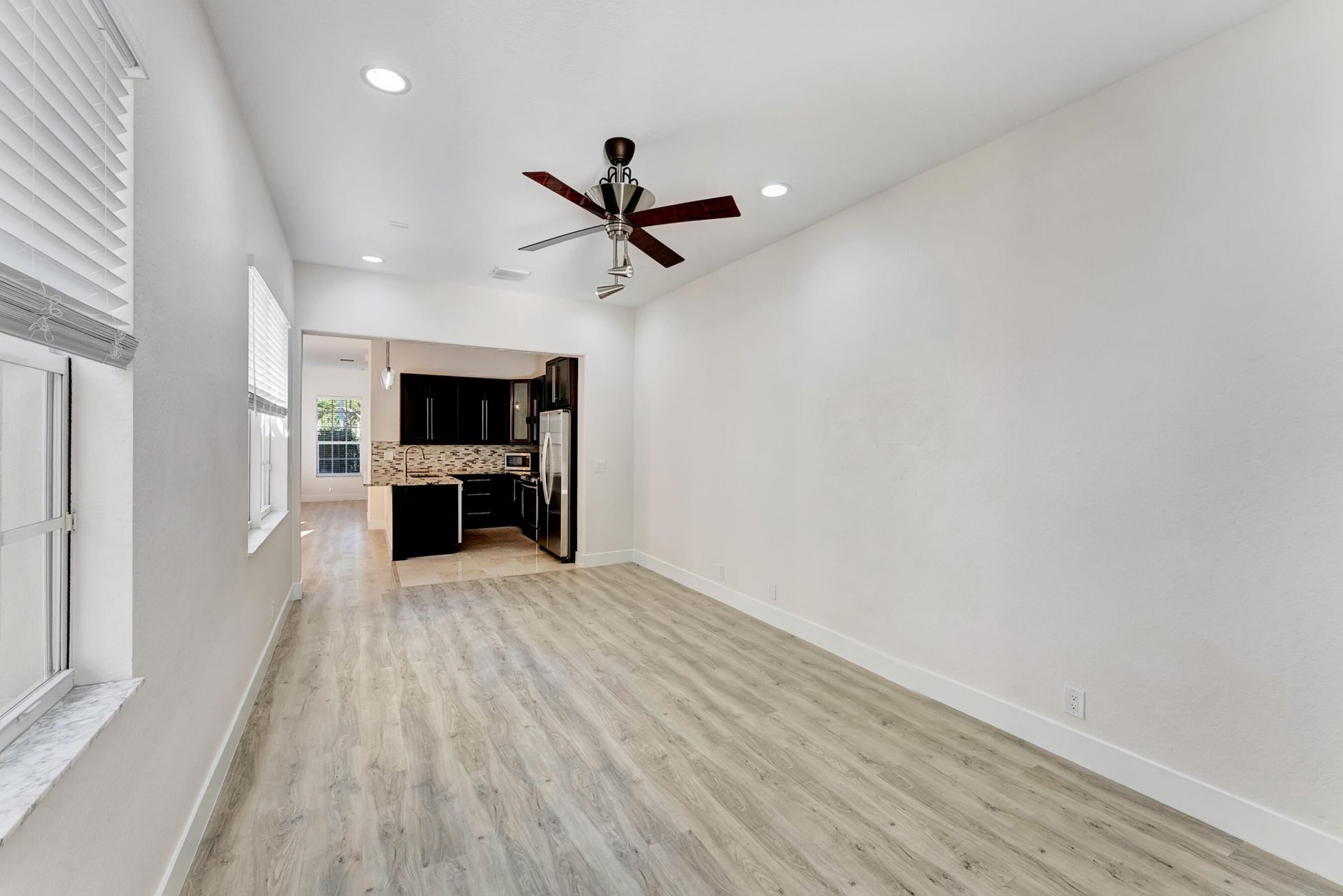 406 NW 25th Avenue, Boynton Beach, FL 33426 Photo