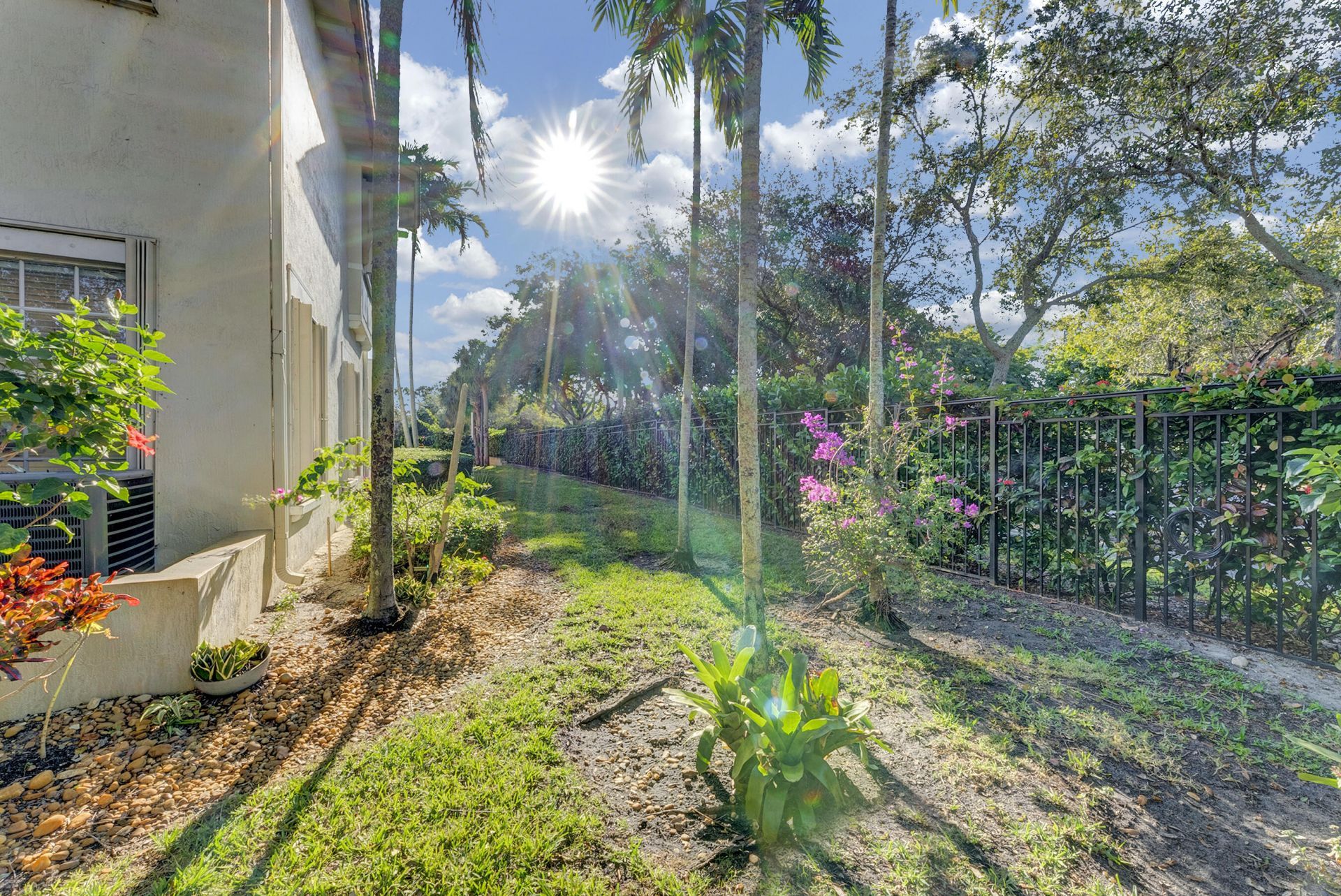 406 NW 25th Avenue, Boynton Beach, FL 33426 Photo