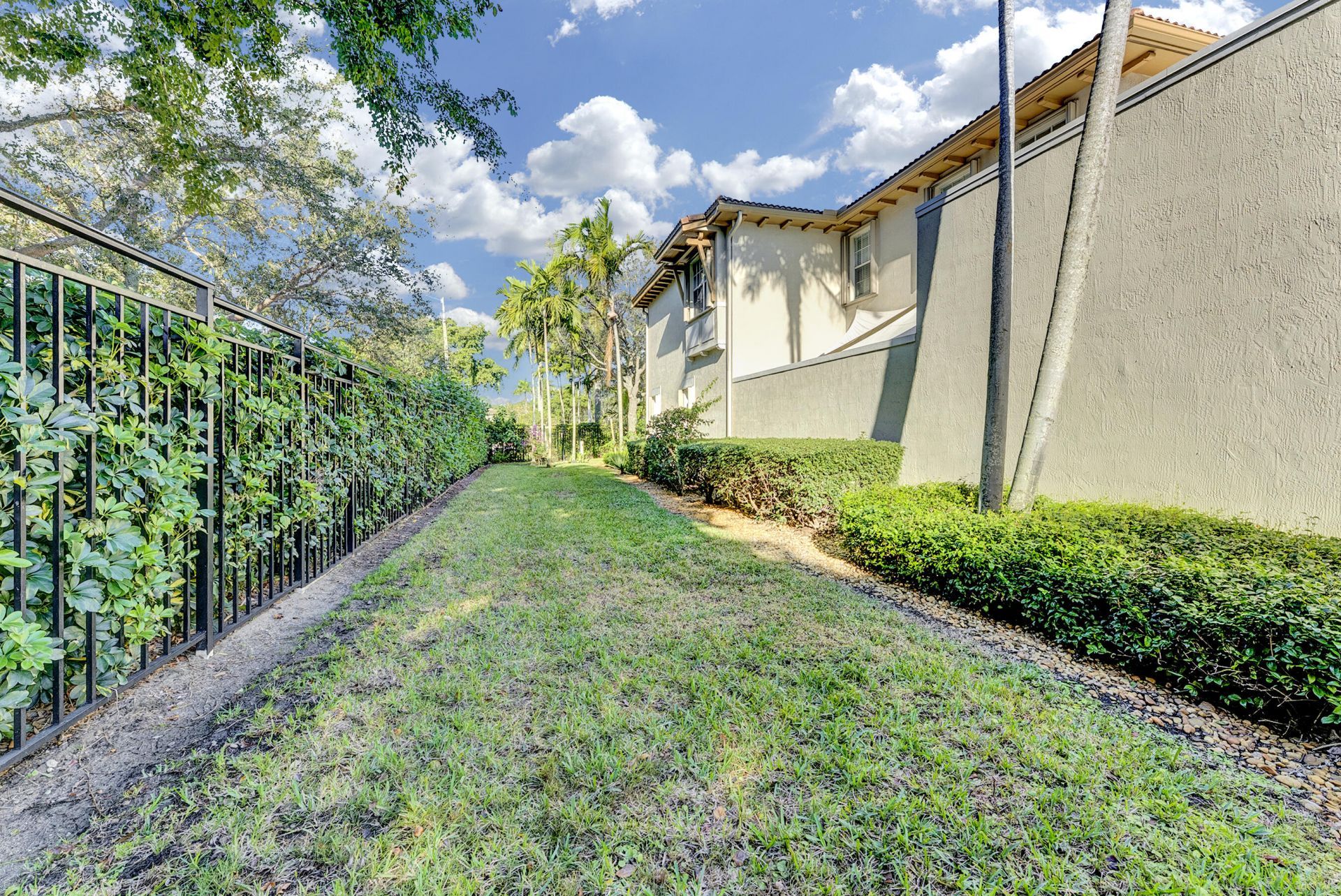 406 NW 25th Avenue, Boynton Beach, FL 33426 Photo