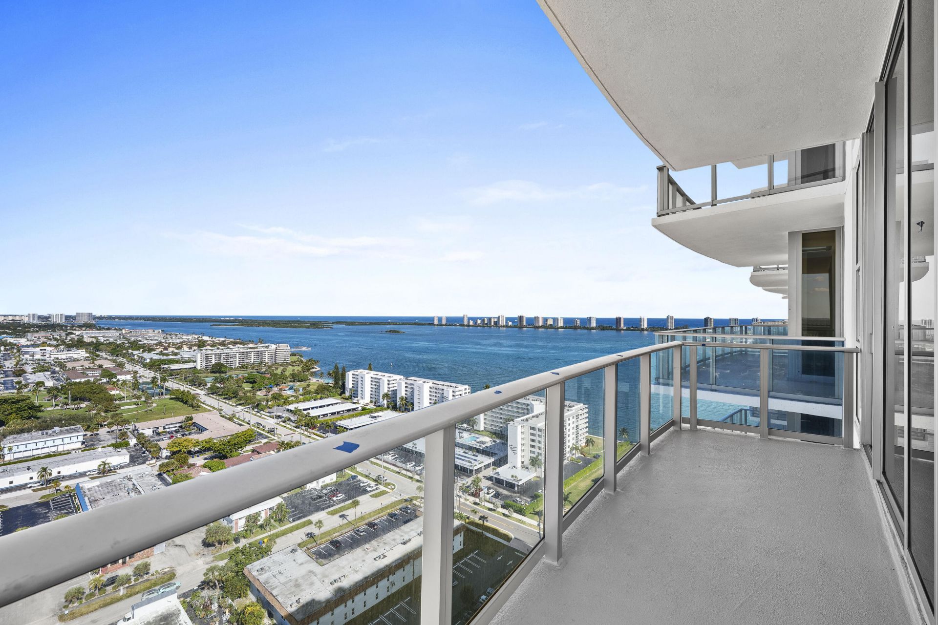 220 Lake Shore Drive, Unit 2323, Lake Park, FL 33403 Photo