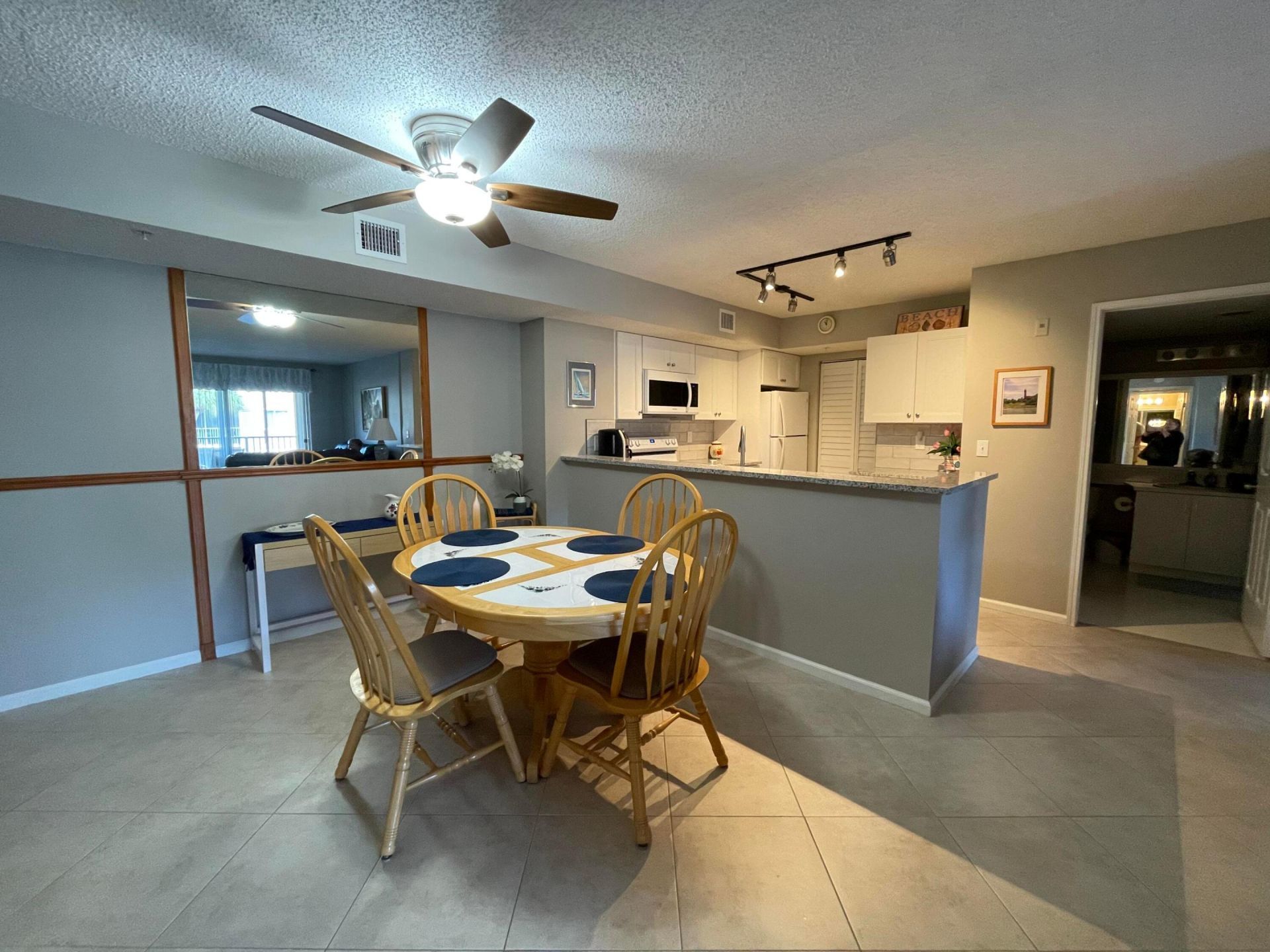 278 Village Boulevard, Unit 8205, Tequesta, FL 33469 Photo